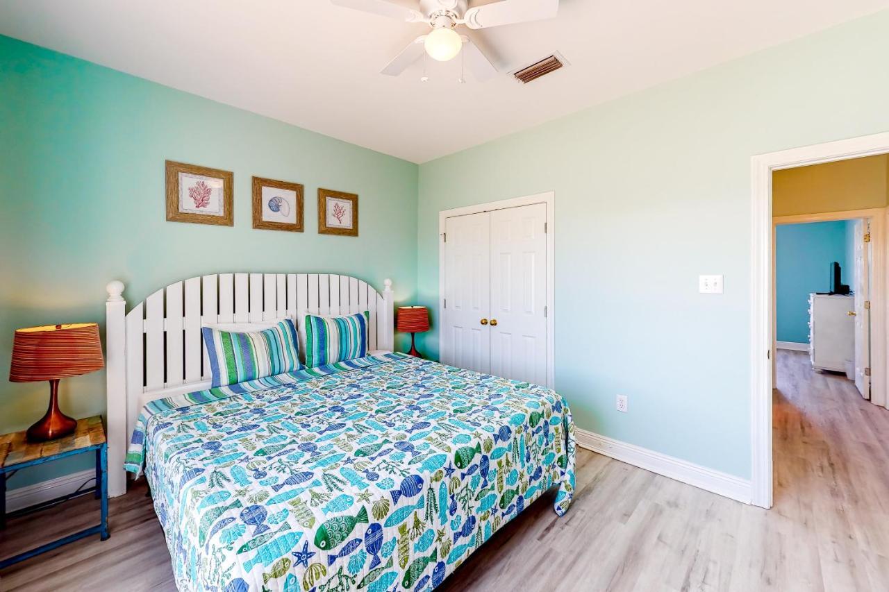 Surf N' Turf Villa Dauphin Island Exterior photo